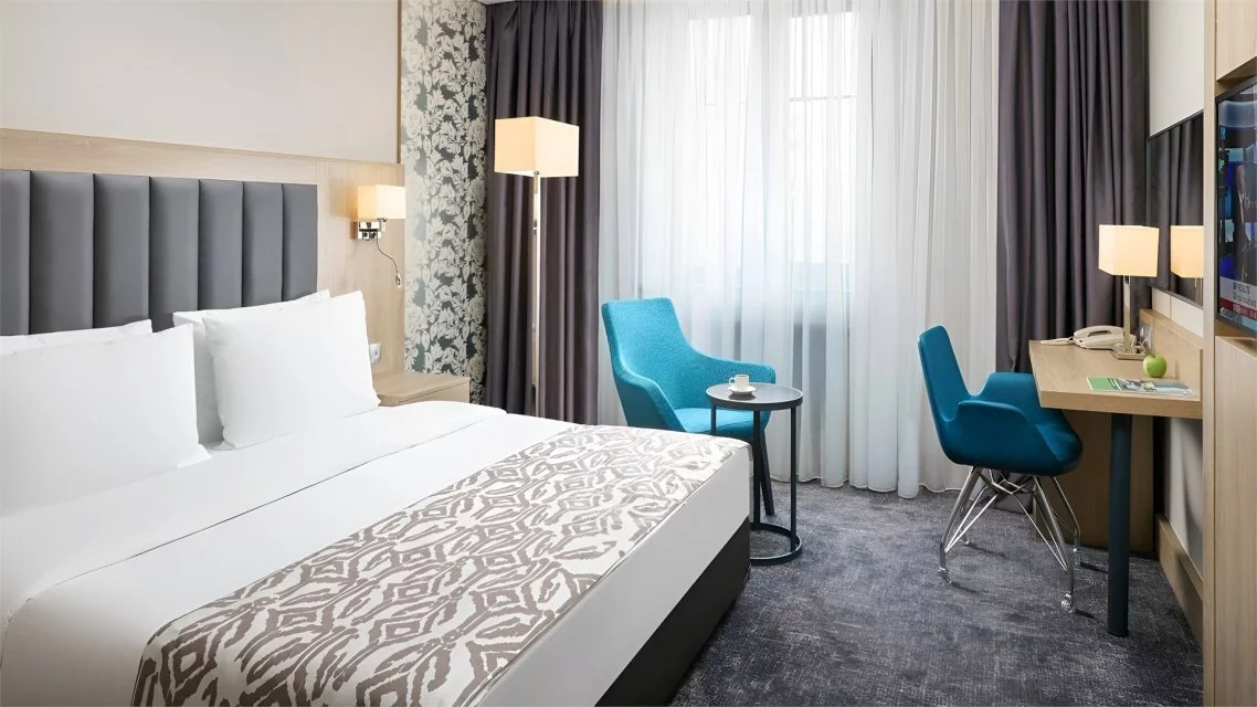 Общий вид отеля Mercure Нижний Новгород Центр